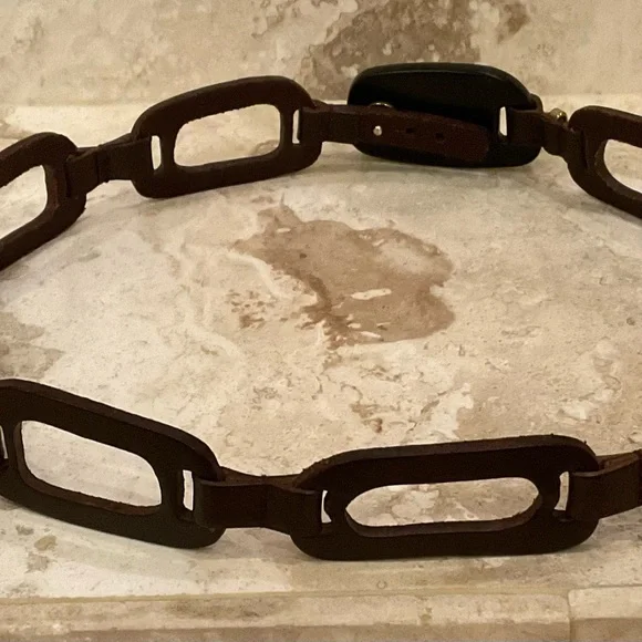 S/S 1997 Gucci by Tom Ford Wood Leather Chain Link Cutout Belt - Picture 3 of 5